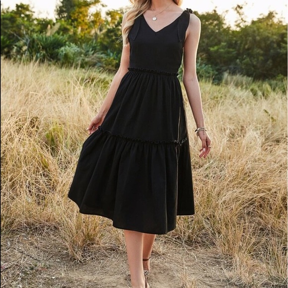 Boho knot shoulder swing dress - Picture 1 of 6